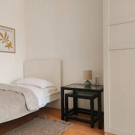 Appartement Monteurwohnung Mit Balkon-kas-2-wk-40